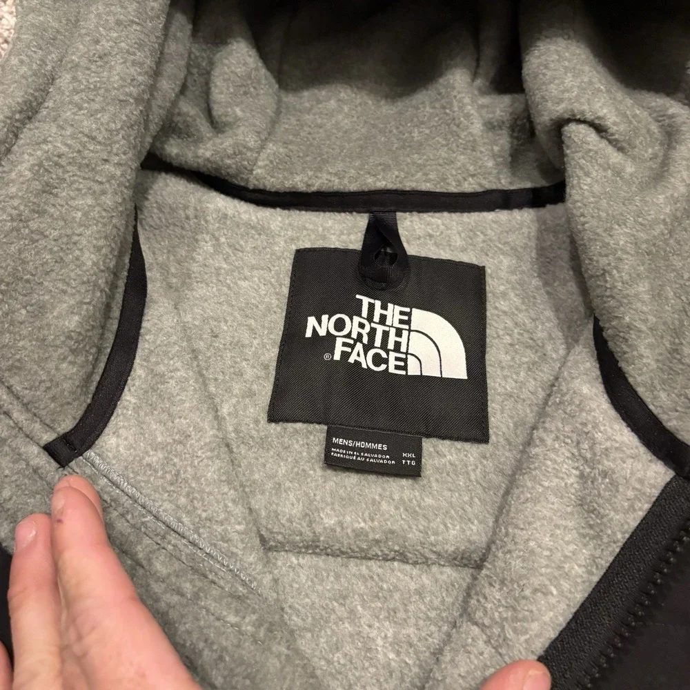 The North Face wash items